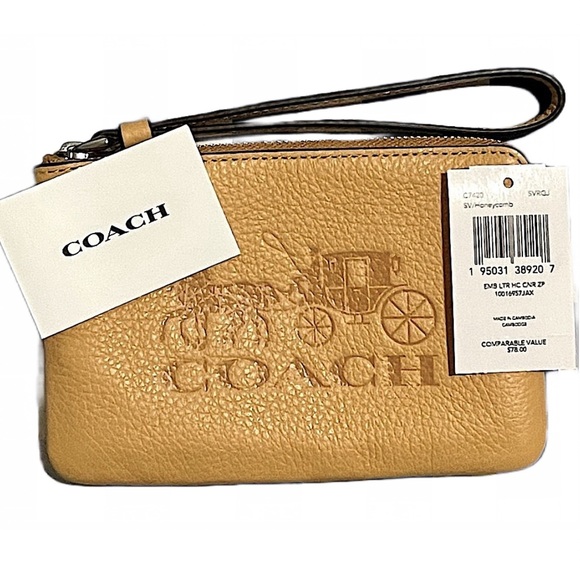 Coach Handbags - SOLD ‼️ Coach NWT Honeycomb Leather Corner Zip Wristlet Horse Carriage Wallet